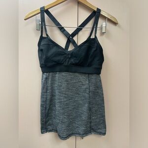 Lululemon Breathe In Tank Size  8 black grey built in bra